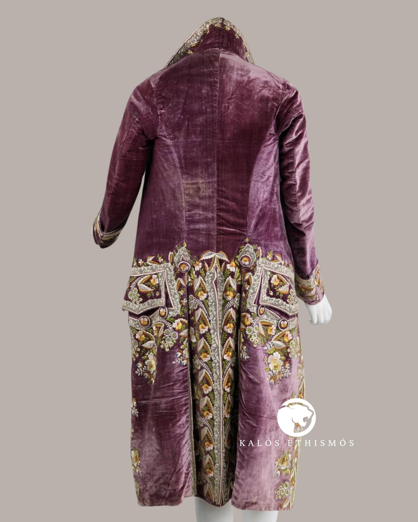 Three-Piece Men's Court Suit with Intricate French Embroidery | Napoleon Bonaparte's Court Style | Venetian Costume | Cosplay and Gala Event